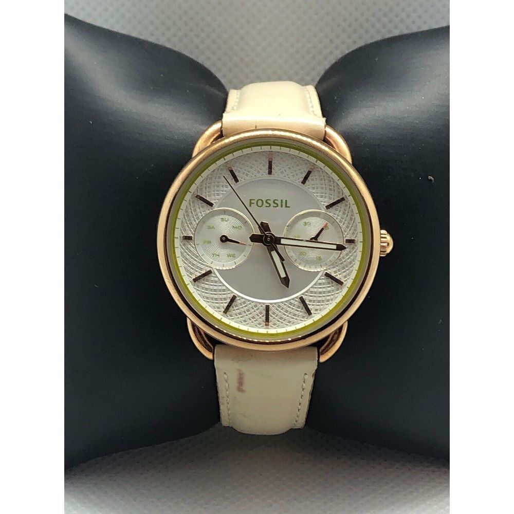 Fossil ES3954 Women's Cream Leather Analog White Dial Quartz Wrist Watch LJ57